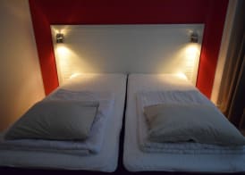 Hostel Snoozemore 3
