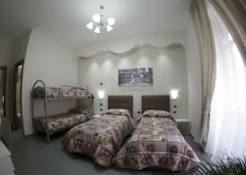 Donn'Anna Suite 3