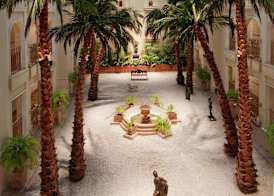 Hilton Mumbai International Airport Hotel 5