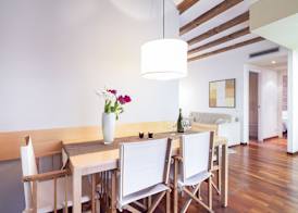 Inside Barcelona Apartments Esparteria 4
