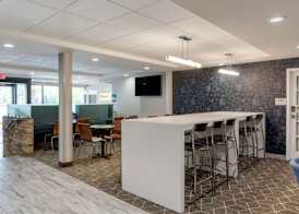 Clarion Pointe Charlottesville 5
