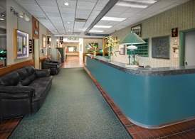 Crestwood Hotel 2