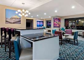 La Quinta by Wyndham New Cumberland - Harrisburg 2