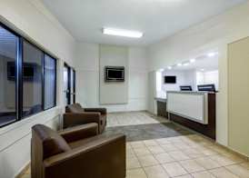Travelodge by Wyndham Essington / Philadelphia Airport 4