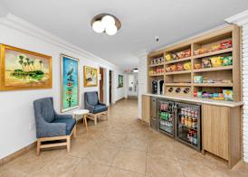 Best Western Plus Yacht Harbor Inn 3
