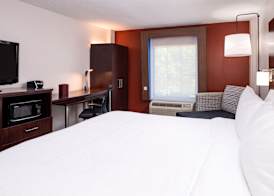 Holiday Inn Express TOWSON BALTIMORE N by IHG 4