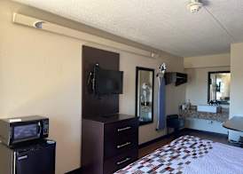 Baymont by Wyndham Holland/Toledo 4
