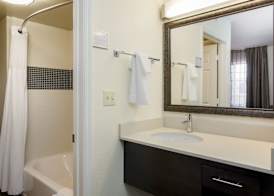 Staybridge Suites PHILADELPHIA-MT. LAUREL by IHG 3