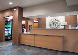 Fairfield Inn and Suites Beloit 2