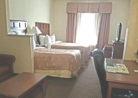 Quality Suites Paducah I-24 5