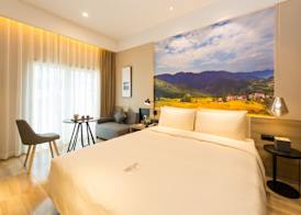 Atour Hotel Hongyadong Riverside Chongqing 5