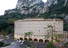 Apartamentos Montserrat Abat Marcet 3