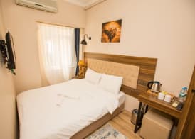 Corner Garden Hotel 4