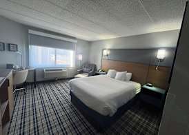 AmericInn by Wyndham Albert Lea 4
