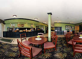 Quality Inn & Suites on the Beach Downtown 2