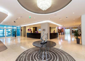 Premier Inn Abu Dhabi Airport Business Park 2