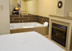 Riviera Inn And Suites 1000 Islands 5