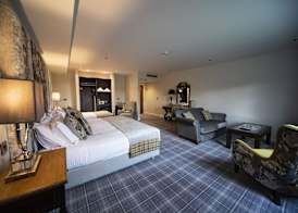 Peak Edge Hotel 2