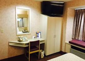 Microtel Inn & Suites by Wyndham Syracuse Baldwinsville 5