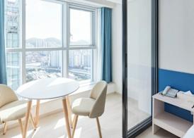 NEWCZ CENTUM HOTEL 4