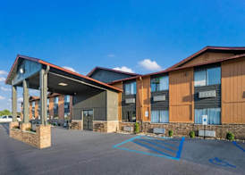 Super 8 by Wyndham Marston 5