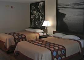 Super 8 by Wyndham Fayetteville 4
