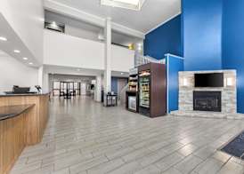 Comfort Suites London South 2