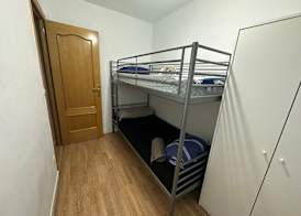 Fast Single Rooms 5