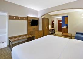 Holiday Inn Express & Suites CINCINNATI NORTHEAST-MILFORD by IHG 4