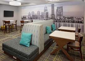 Hampton Inn Louisville Downtown 4