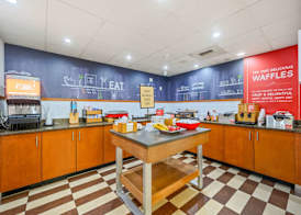 Hampton Inn St. Louis - Westport 5