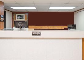 Super 8 by Wyndham Dixon 4