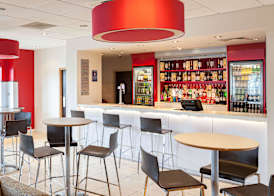Travelodge Maidstone Central 3
