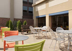 Hampton Inn Appleton-Fox River Mall Area 3