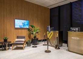 Novotel Melbourne Central 3