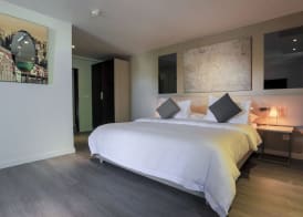 Chez Maman Hotel & Restaurant 3
