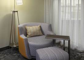 Courtyard by Marriott Oshawa 3