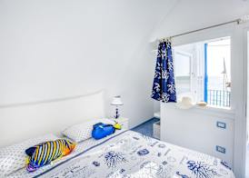 De Vivo Realty - Blue Angels Relais 3