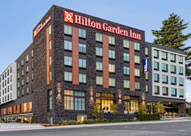 Hilton Garden Inn Seattle Airport 2