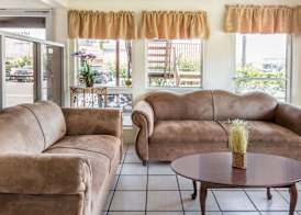 Days Inn by Wyndham San Bernardino Casino 2