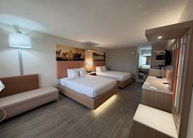 Days Inn by Wyndham Granbury 5