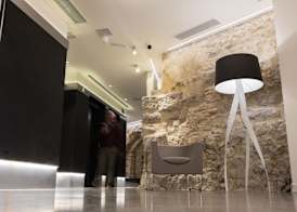 Hotel Pompaelo Plaza del Ayuntamiento & Spa 2
