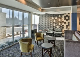 Holiday Inn Express & Suites NASHVILLE METROCENTER DOWNTOWN by IHG 2