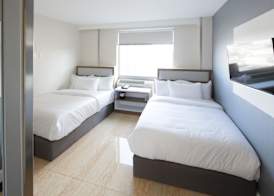 Mayfair Inn and Suites 4