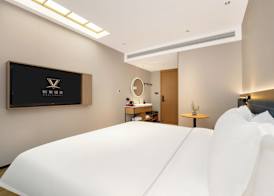 Jinglai Hotel Light Luxury 4