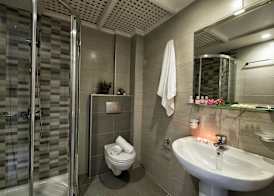 Mary Hotels Apartments 5