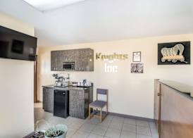 Knights Inn Cleveland, TN 4