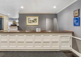 Best Western PLUS Morristown Inn-Florham Park 4