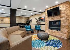 La Quinta by Wyndham Auburn 3