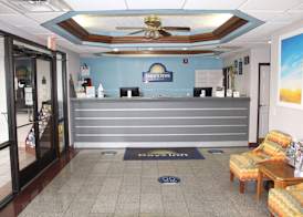 Days Inn by Wyndham Franklin 2